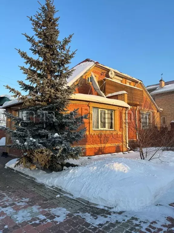 Дом в Красноярский край, Канск ул. Василия Яковенко, 191 (228 м) - Фото 1