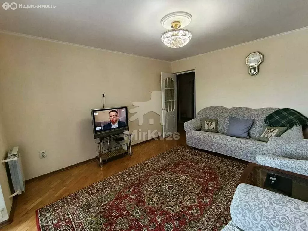 3-комнатная квартира: посёлок Горячеводский, улица Захарова, 10/1 ... - Фото 1
