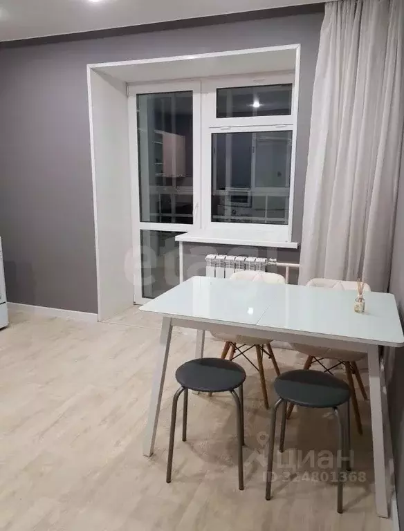 2-к кв. Амурская область, Благовещенск Заводская ул., 2 (58.5 м) - Фото 1