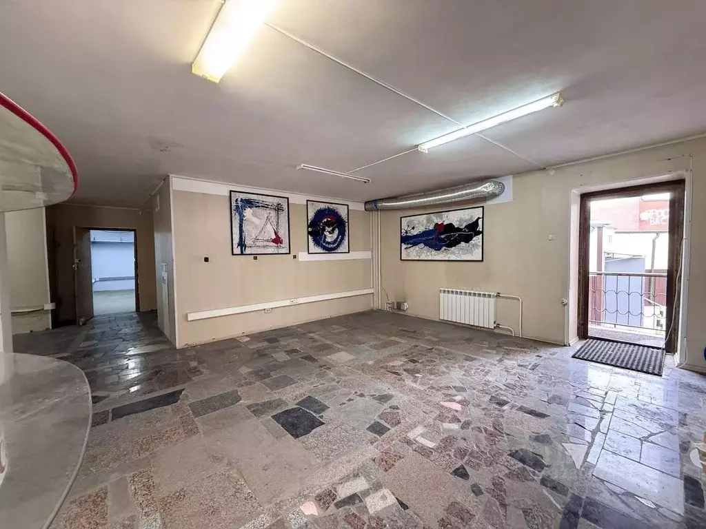 Помещение свободного назначения в Самарская область, Тольятти ул. ... - Фото 2