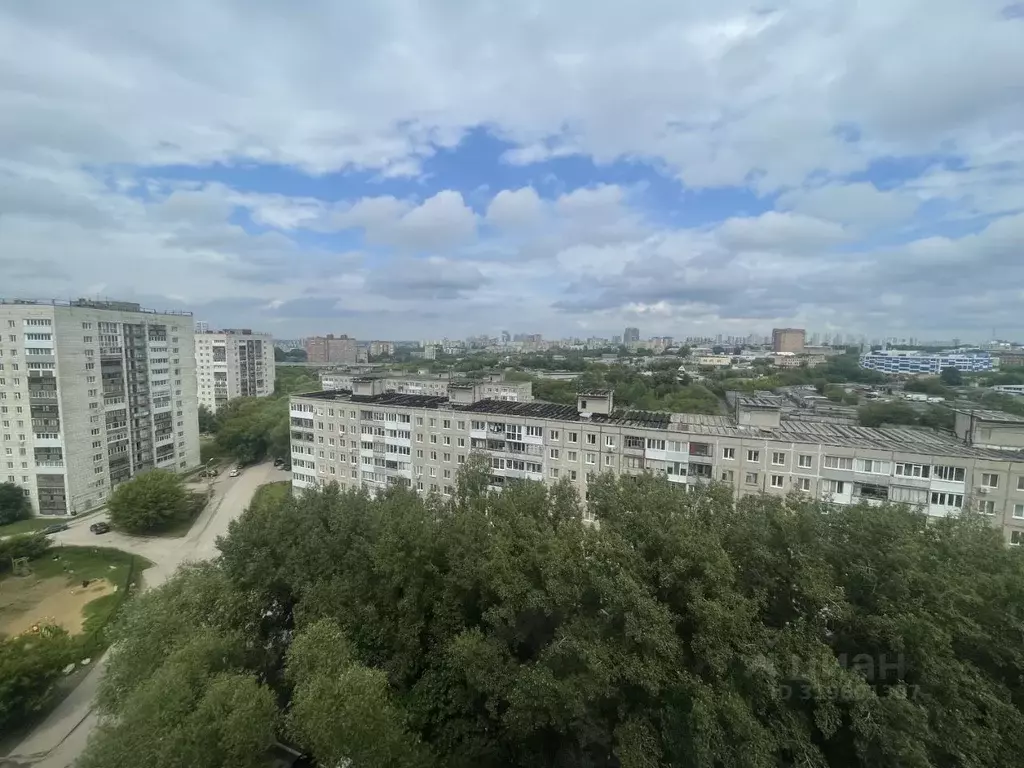 2-к кв. Пермский край, Пермь Серебрянский проезд, 14 (55.9 м) - Фото 0
