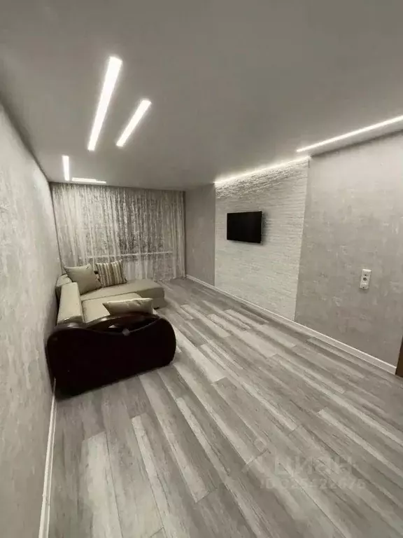 2-к кв. Ханты-Мансийский АО, Нефтеюганск 12-й мкр, 21 (45.0 м) - Фото 1