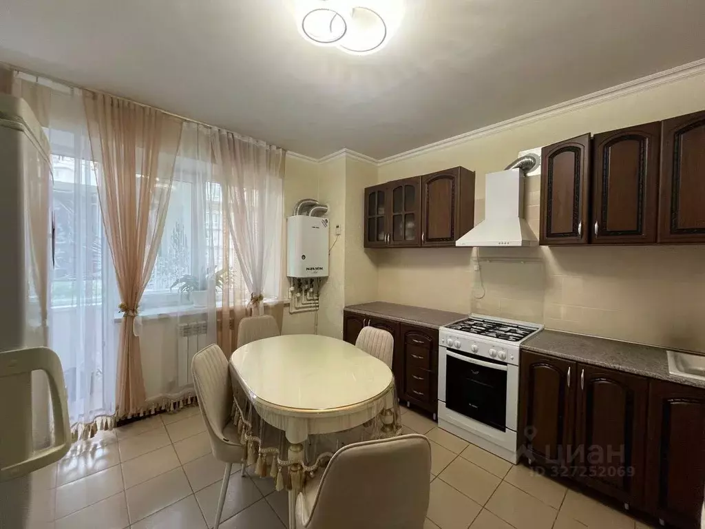 1-к кв. Кабардино-Балкария, Нальчик Московская ул., 10 (45.0 м) - Фото 1