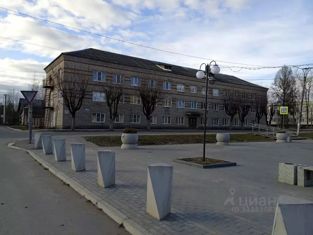 Помещение свободного назначения в Новгородская область, Окуловка ул. ... - Фото 0