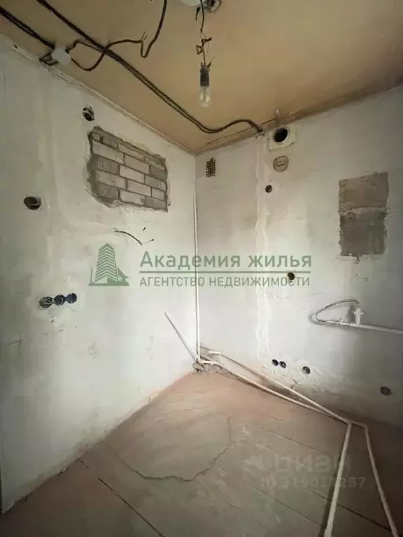 3-к кв. Саратовская область, Энгельс Волгоградский пер., 1 (50.1 м) - Фото 1