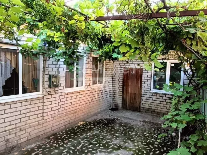 Дом в Краснодарский край, Геленджик городской округ, пос. Светлый ул. ... - Фото 1