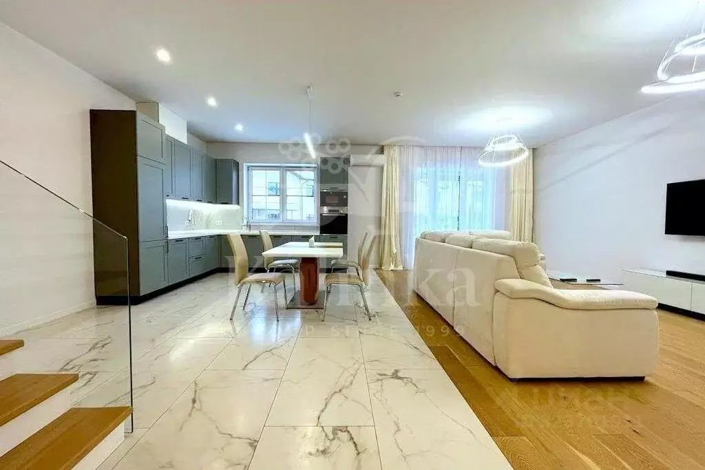 Дом в Московская область, Красногорск городской округ, д. ... - Фото 1