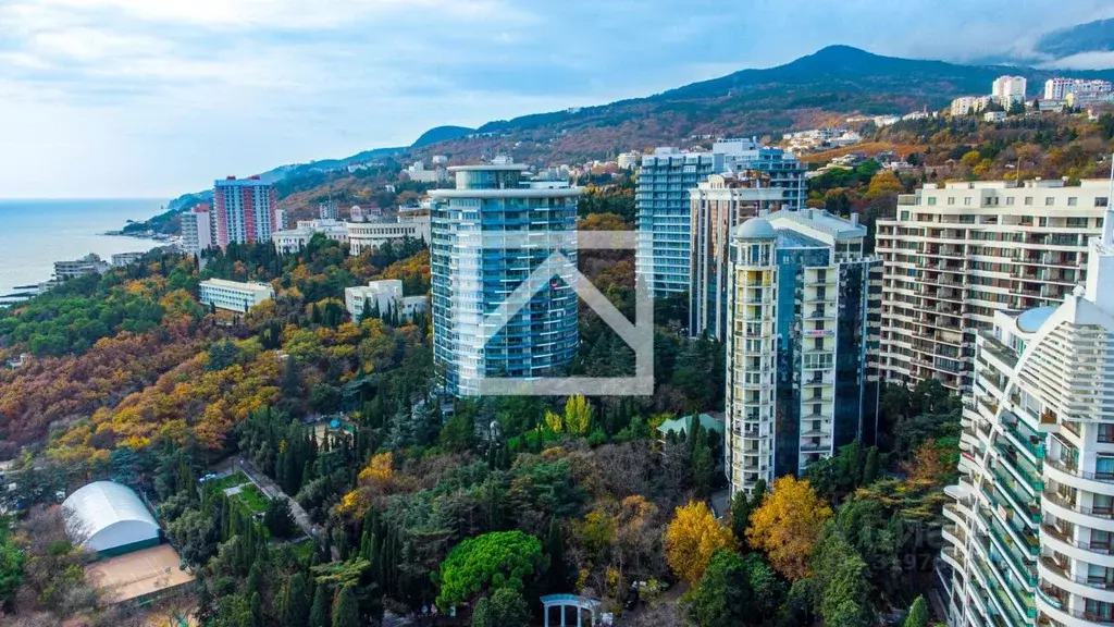 Свободной планировки кв. Крым, Ялта Приморский парк имени Гагарина ... - Фото 0