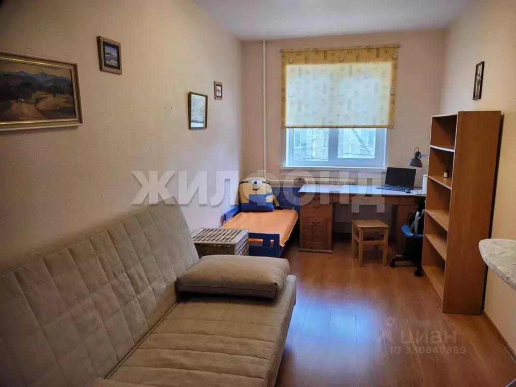 3-к кв. Новосибирская область, Новосибирск Академгородок мкр, ул. ... - Фото 1