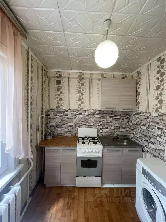 1-к кв. Пензенская область, Пенза Одесская ул., 7 (30.0 м) - Фото 0