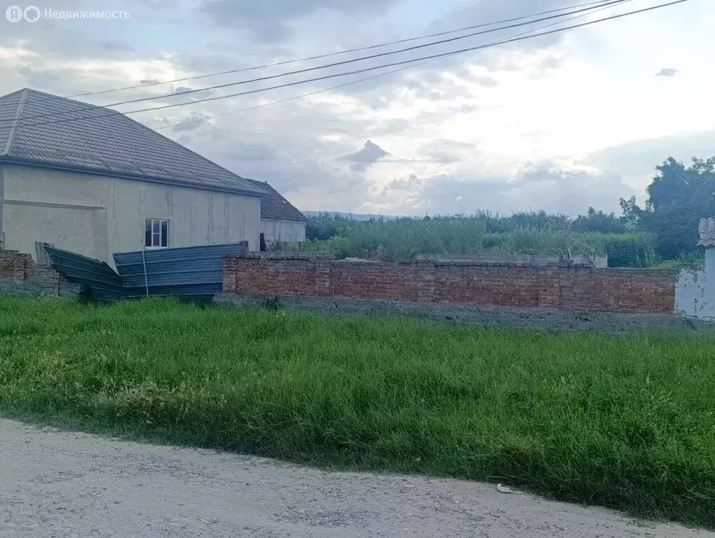 Участок в село Шалушка, улица Шогенова, 8 (11 м) - Фото 1