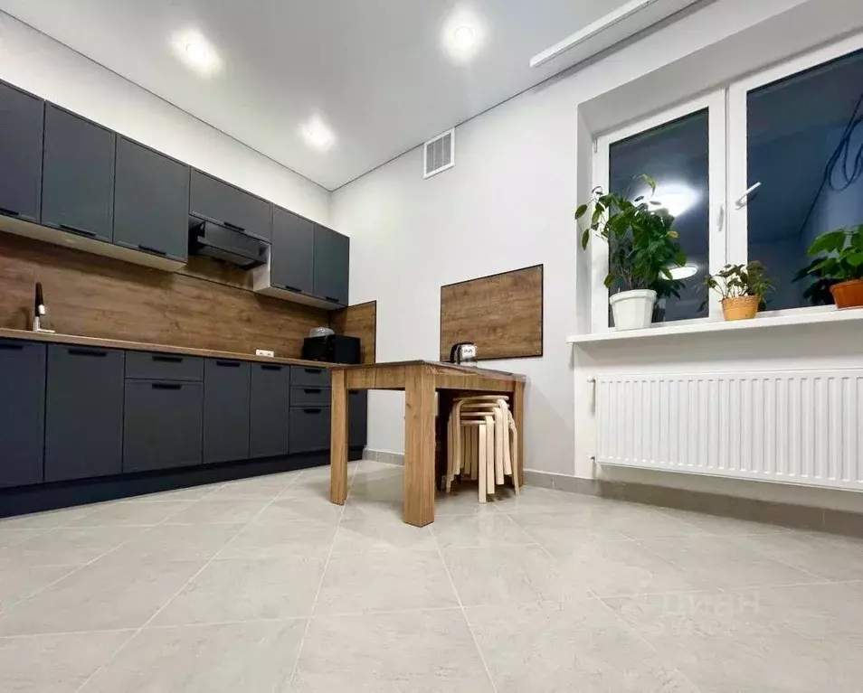 1-к кв. Башкортостан, Уфа ул. Октябрьской Революции, 54А (60.4 м) - Фото 1