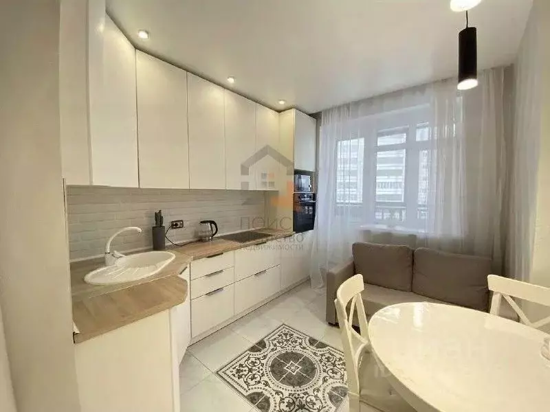 1-к кв. Татарстан, Казань ул. Николая Ершова, 57г (49.0 м) - Фото 0