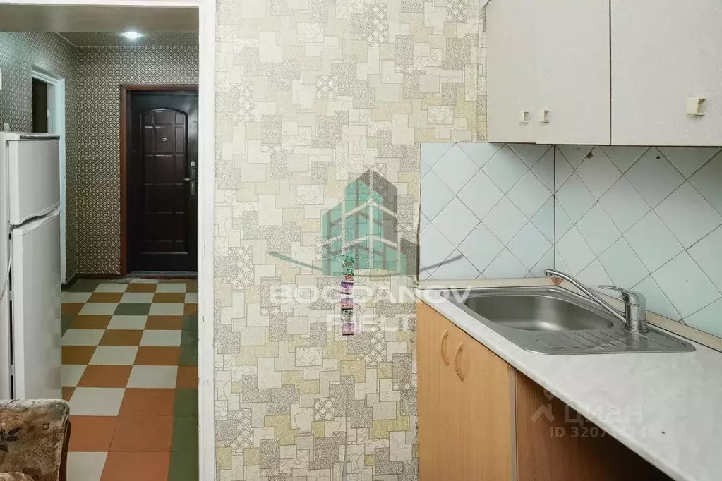 1-к кв. Омская область, Омск ул. Химиков, 6/2 (31.6 м) - Фото 2