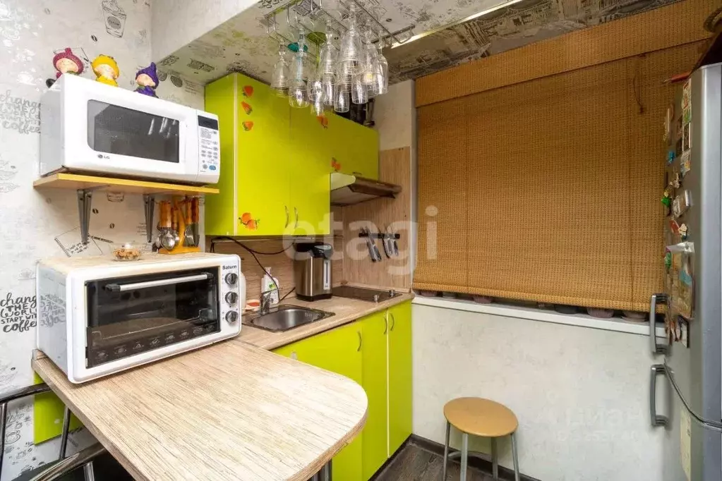 Студия Тюменская область, Тюмень Шаимский проезд, 9 (12.9 м) - Фото 1