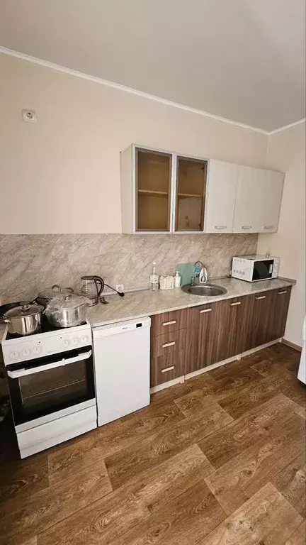 1-к. квартира, 44 м, 8/10 эт. - Фото 0