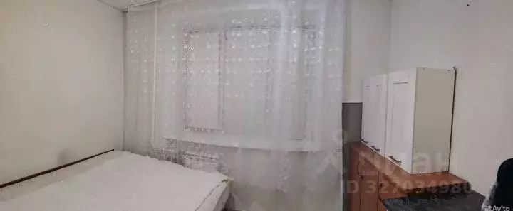 Комната Свердловская область, Екатеринбург ул. Титова, 27А (13.0 м) - Фото 2