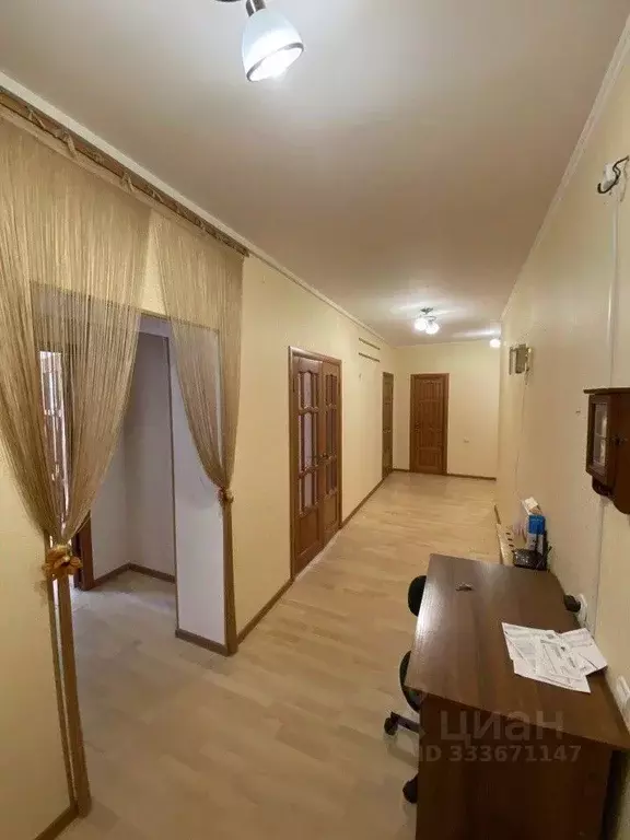 3-к кв. Башкортостан, Уфа ул. Зайнаб Биишевой, 1 (99.9 м) - Фото 1