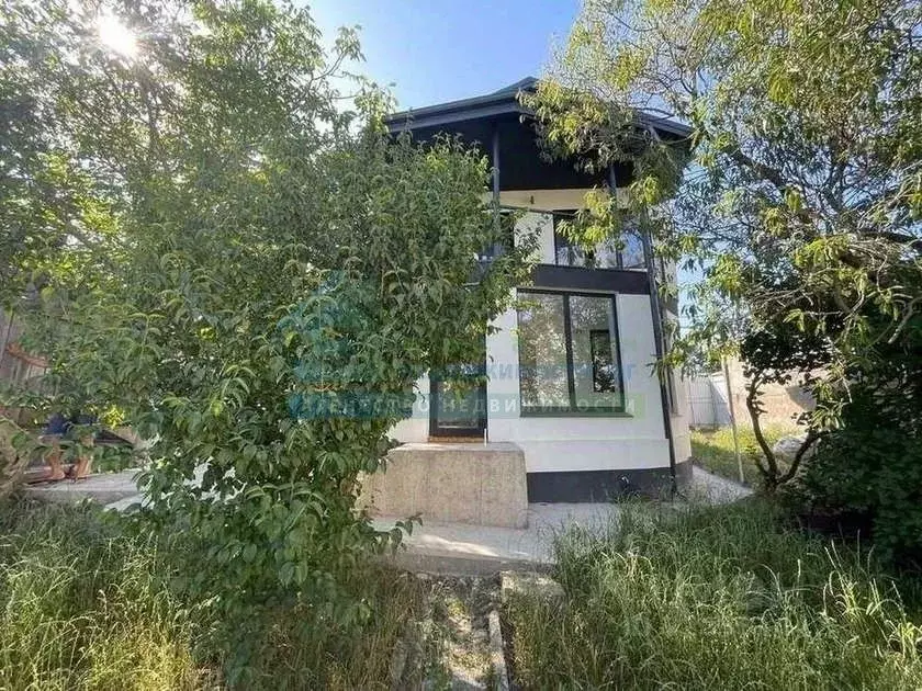 Дом в Краснодарский край, Новороссийск ул. Осоавиахима, 140 (97 м) - Фото 2