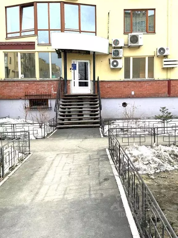 Помещение свободного назначения в Кемеровская область, Кемерово бул. ... - Фото 0