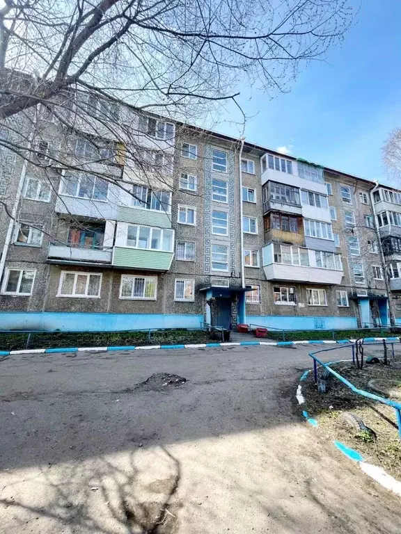 3-к кв. Омская область, Омск пос. 40 лет Октября, ул. Рощинская, 2 ... - Фото 0