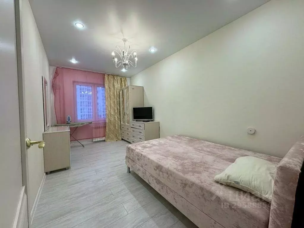 1-к кв. Иркутская область, Иркутск ул. Лермонтова, 343/5 (60.0 м) - Фото 2