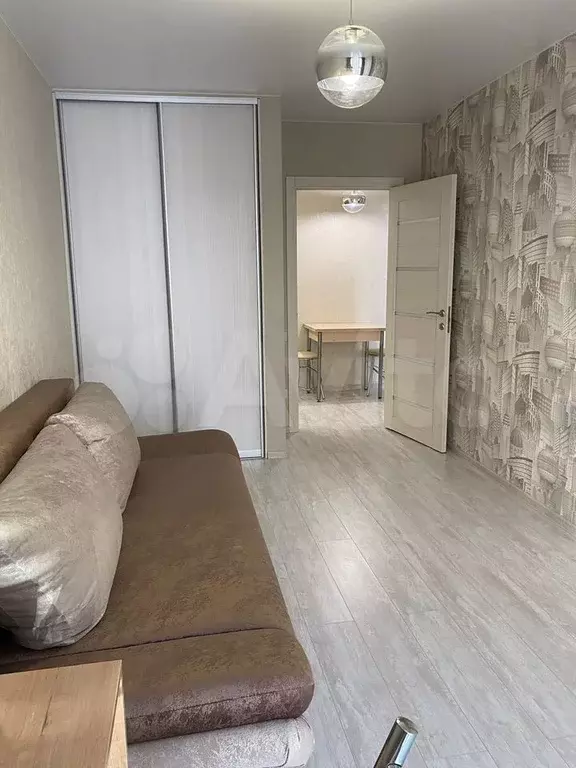 2-к. квартира, 50 м, 18/25 эт. - Фото 1