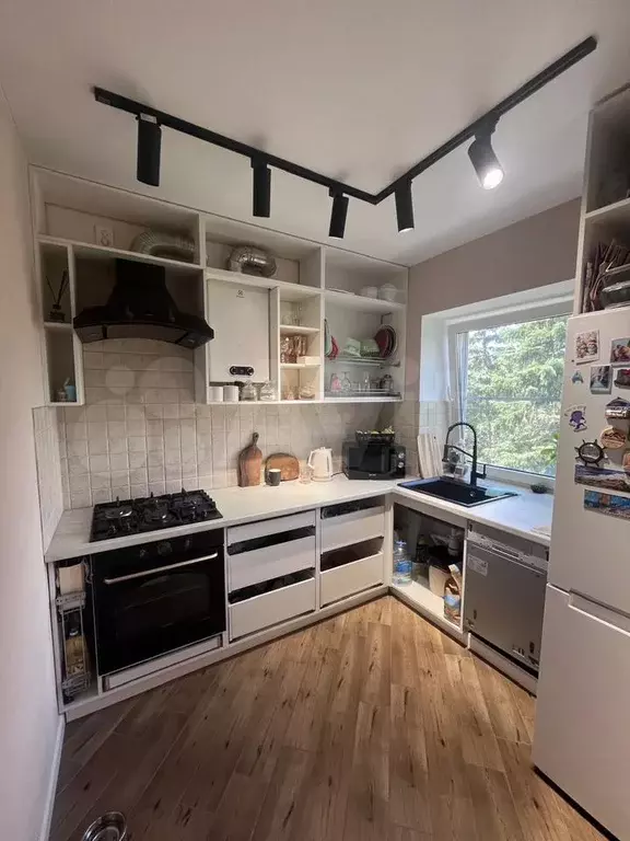3-к. квартира, 60 м, 5/5 эт. - Фото 0