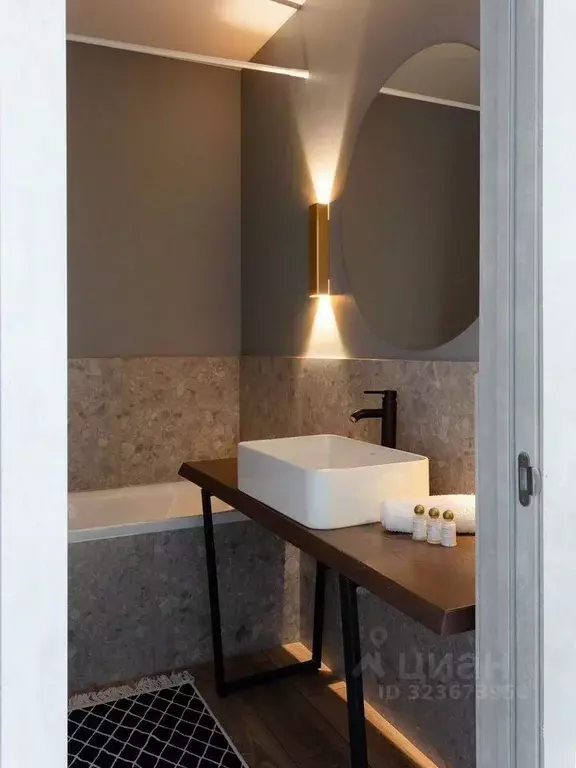 Студия Свердловская область, Екатеринбург ул. Амундсена, 7 (26.0 м) - Фото 1