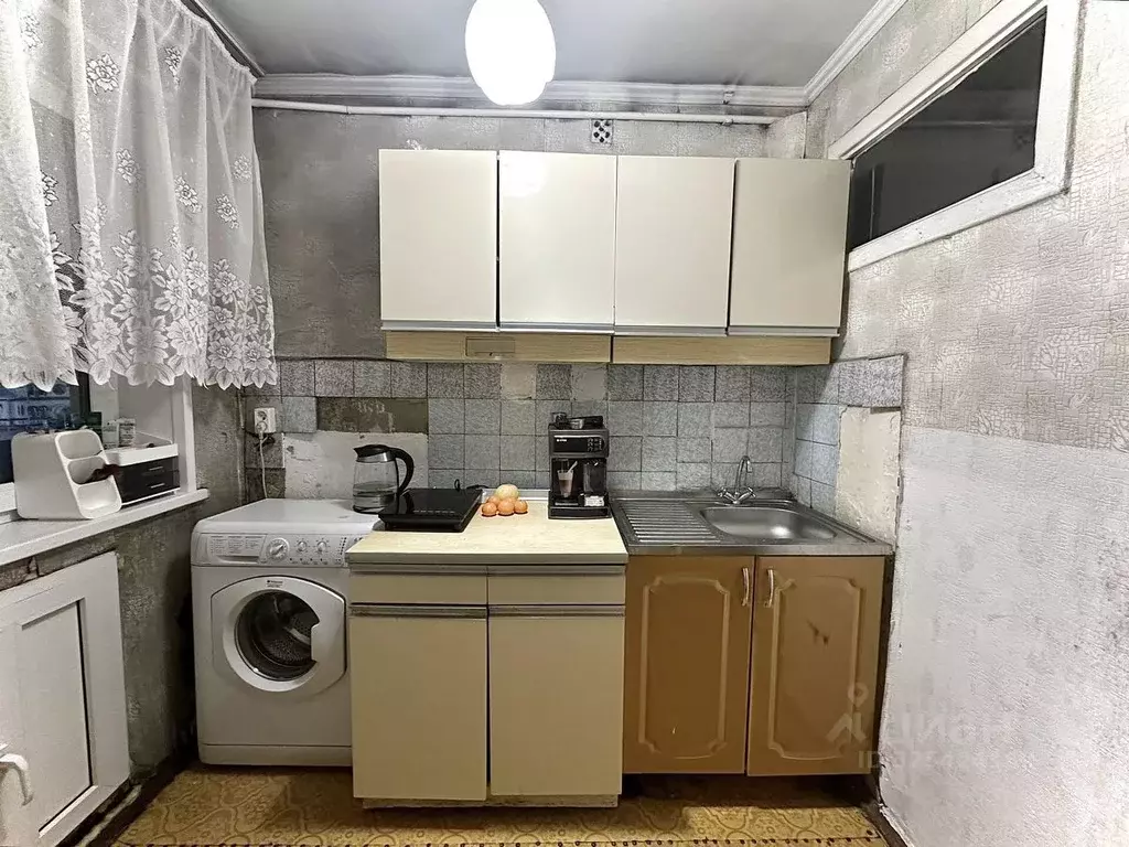 2-к кв. Кемеровская область, Новокузнецк ул. Новаторов, 14 (45.3 м) - Фото 2