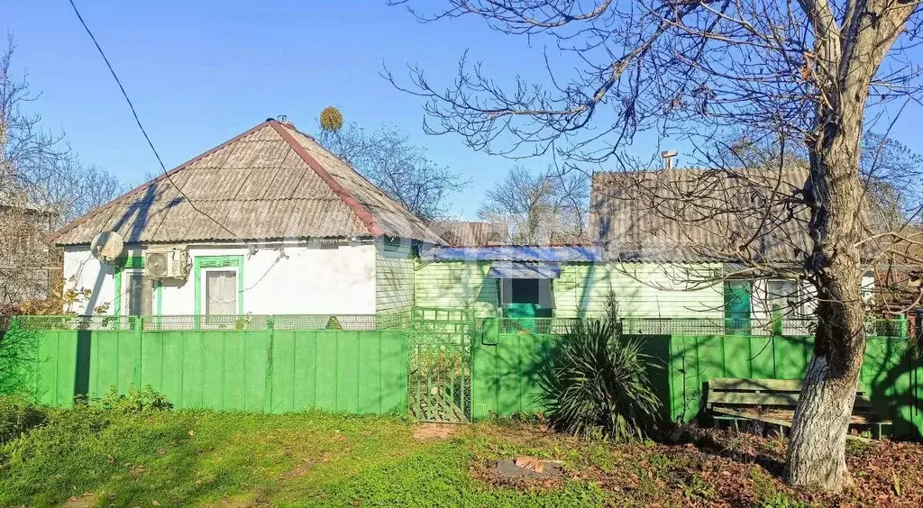 Дом в Краснодарский край, Апшеронск  (50 м) - Фото 1