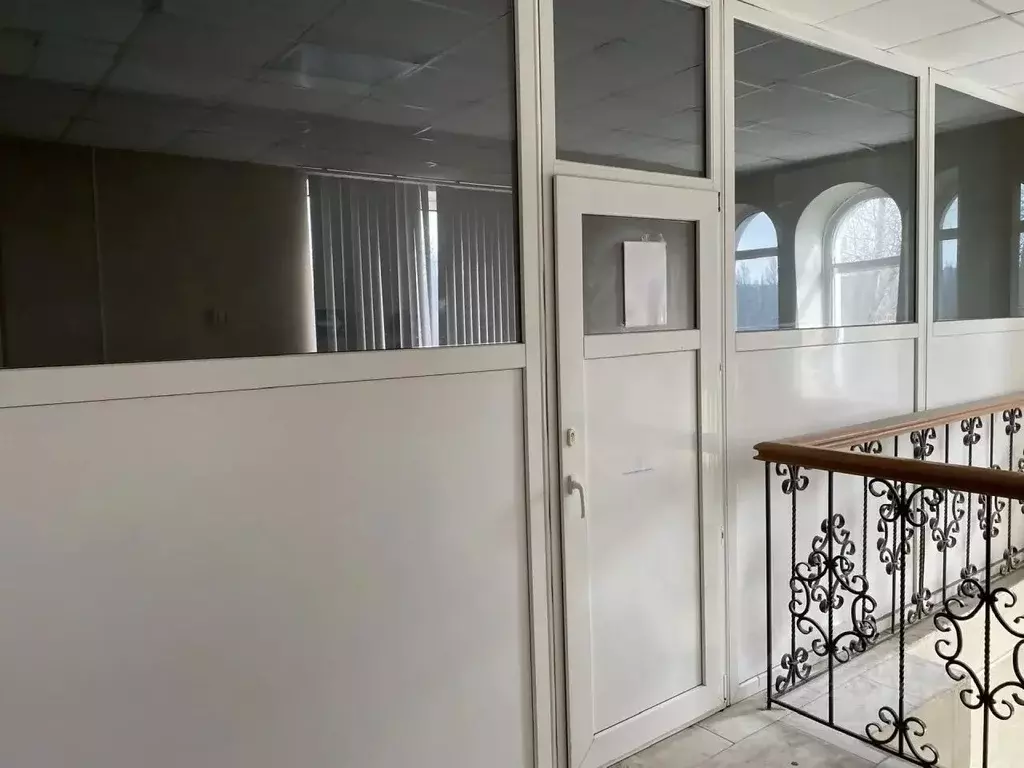 Офис в Самарская область, Тольятти ул. Дзержинского, 58 (23 м) - Фото 1