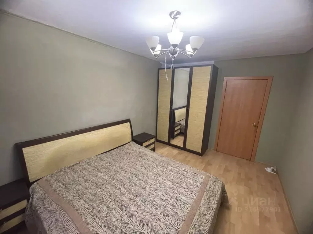 3-к кв. Красноярский край, Красноярск Лиственная ул., 20 (67.7 м) - Фото 0
