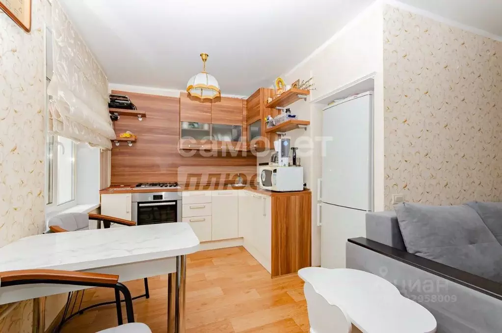 2-к кв. Челябинская область, Челябинск ул. Калинина, 16 (43.7 м) - Фото 1