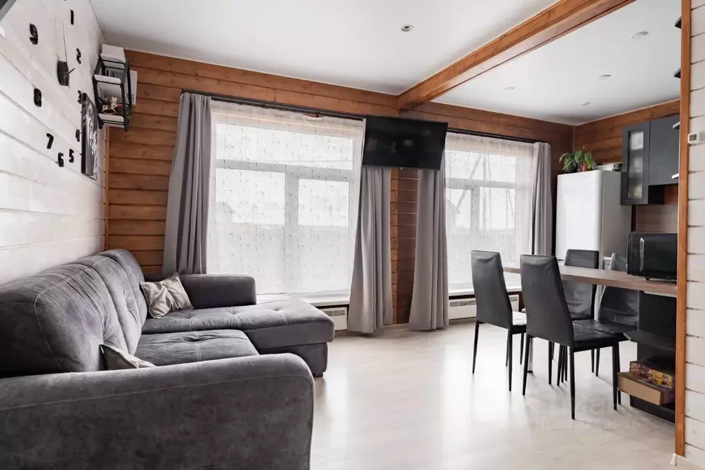 Дом в Ленинградская область, Ломоносовский район, Оржицкое с/пос, д. ... - Фото 1