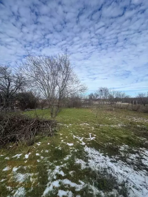 Участок в Крым, Симферопольский район, с. Урожайное  (6.7 сот.) - Фото 2