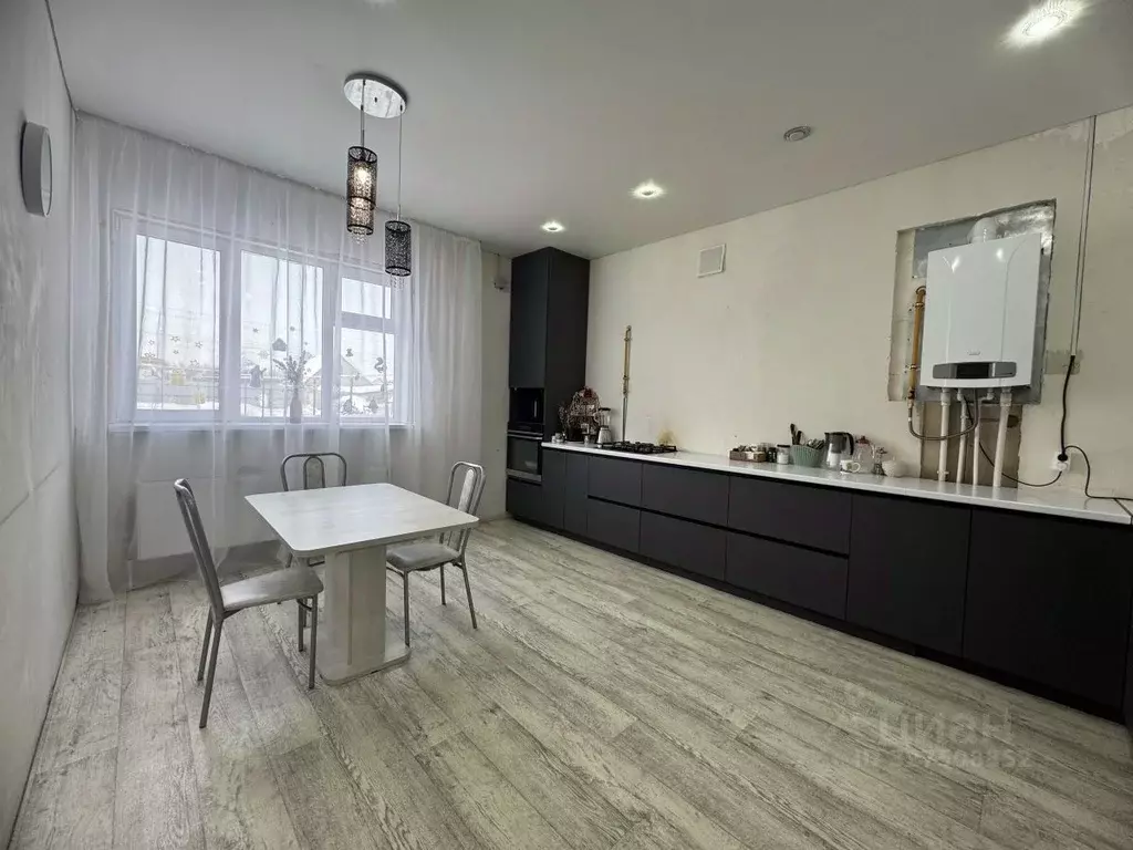 Дом в Башкортостан, Стерлитамакский район, Красноярский сельсовет, с. ... - Фото 2