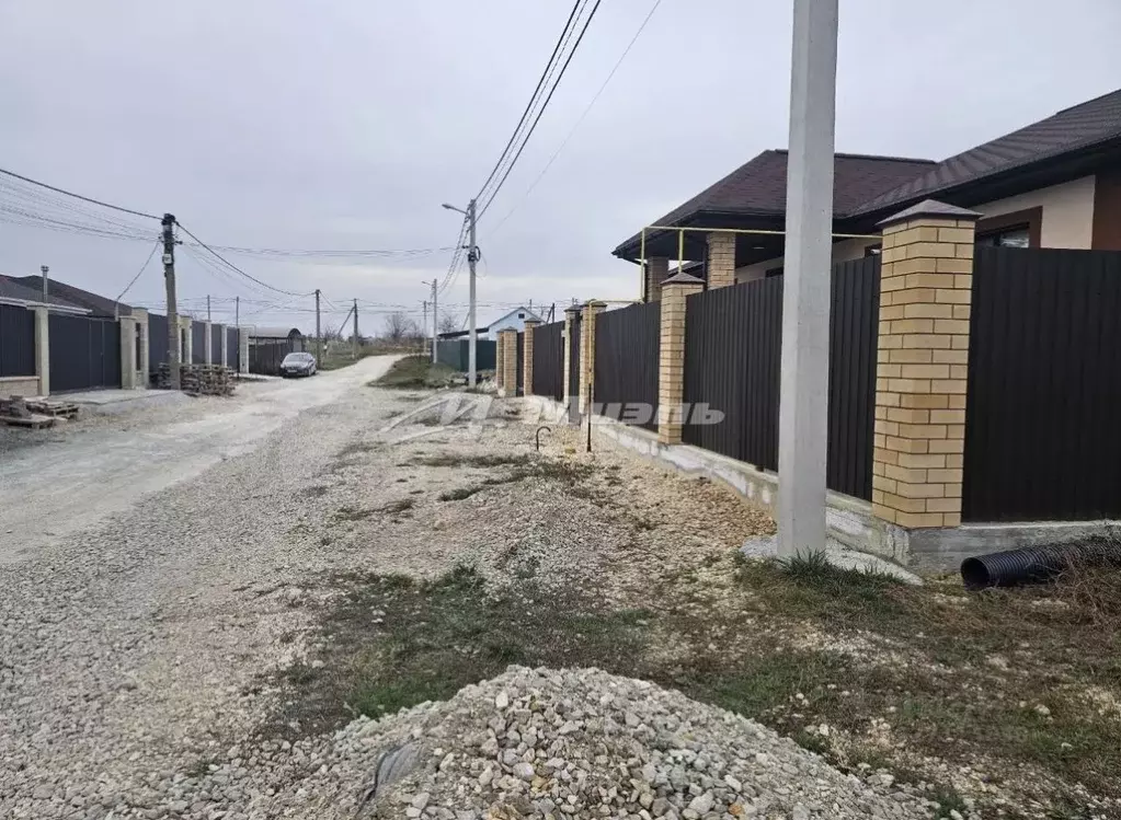 Участок в Крым, Симферопольский район, с. Мирное ул. Рябиновая (6.0 ... - Фото 1