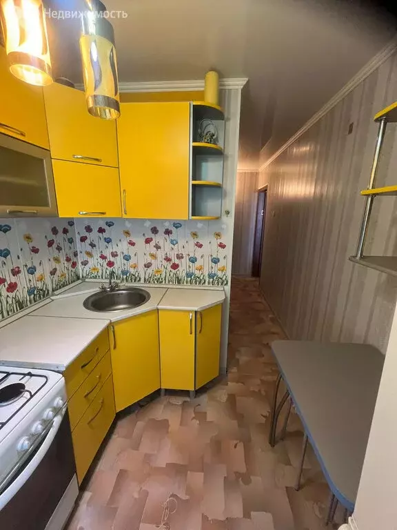 2-комнатная квартира: Орск, микрорайон Новый город, улица Короленко, ... - Фото 0