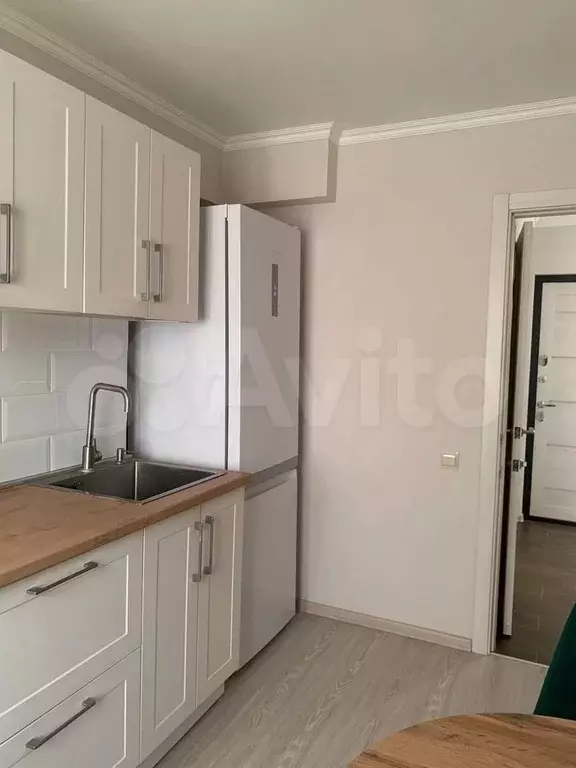 2-к. квартира, 42 м, 1/9 эт. - Фото 1