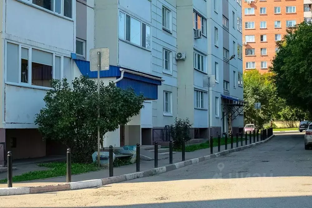 2-к кв. Омская область, Омск ул. 2-я Дачная, 10 (65.0 м) - Фото 2