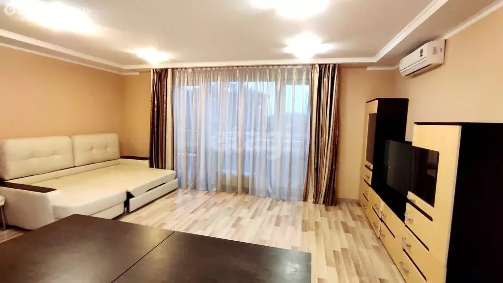 Квартира-студия: Сочи, Кирпичная улица, 2к3 (57.1 м) - Фото 1