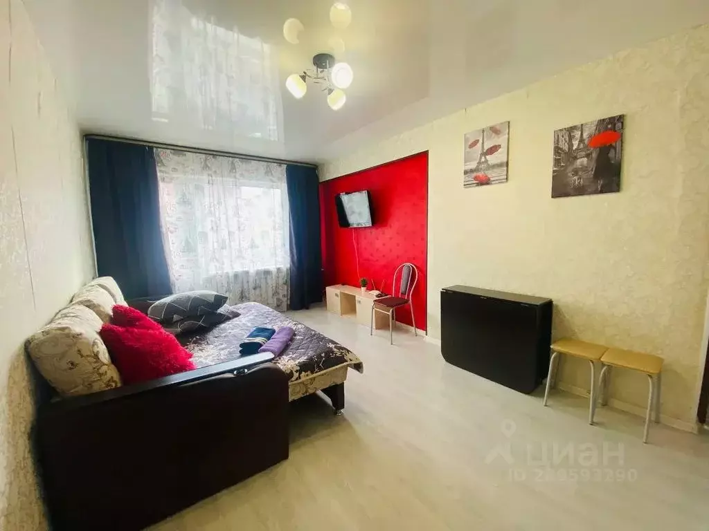 1-к кв. Вологодская область, Череповец просп. Победы, 27 (30.0 м) - Фото 1