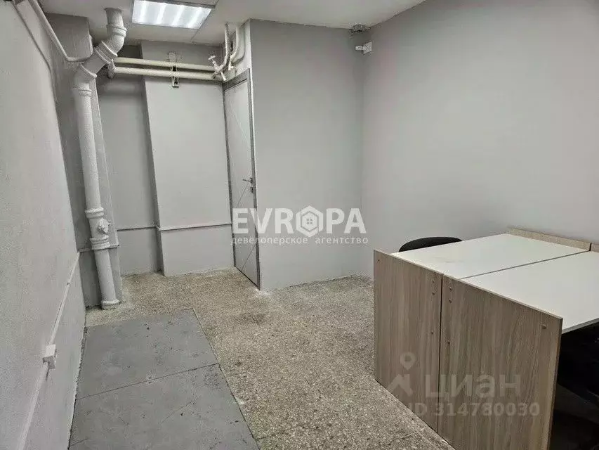 Офис в Ульяновская область, Ульяновск Пензенский бул., 11 (14 м) - Фото 1