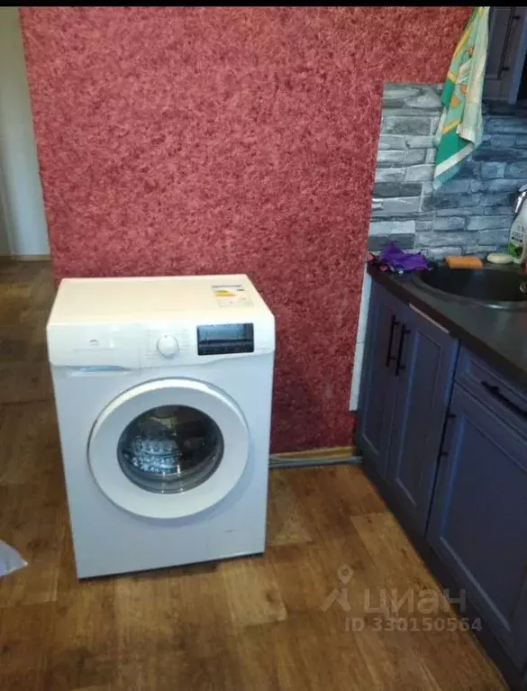 1-к кв. Кемеровская область, Новокузнецк ул. Кутузова, 64 (32.0 м) - Фото 2