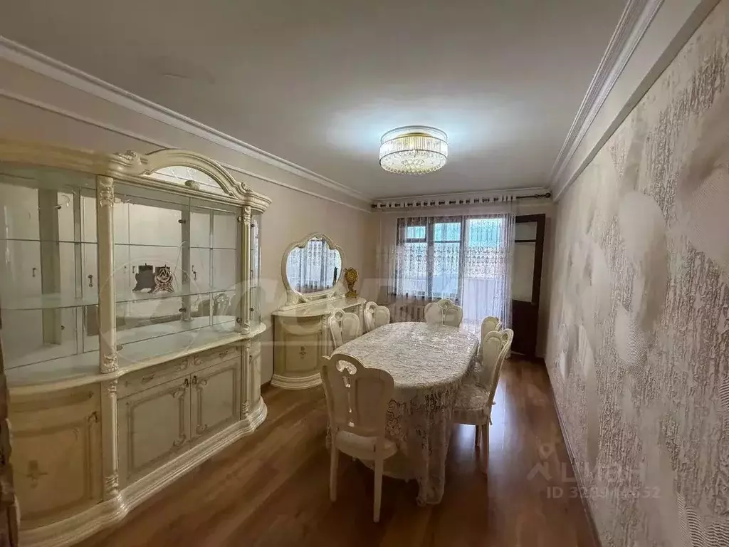 4-к кв. Дагестан, Махачкала ул. Гайдара Гаджиева, 11Д (98.0 м) - Фото 1
