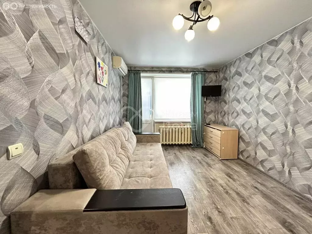 2-комнатная квартира: Волгоград, Петроградская улица, 3 (44.7 м) - Фото 1