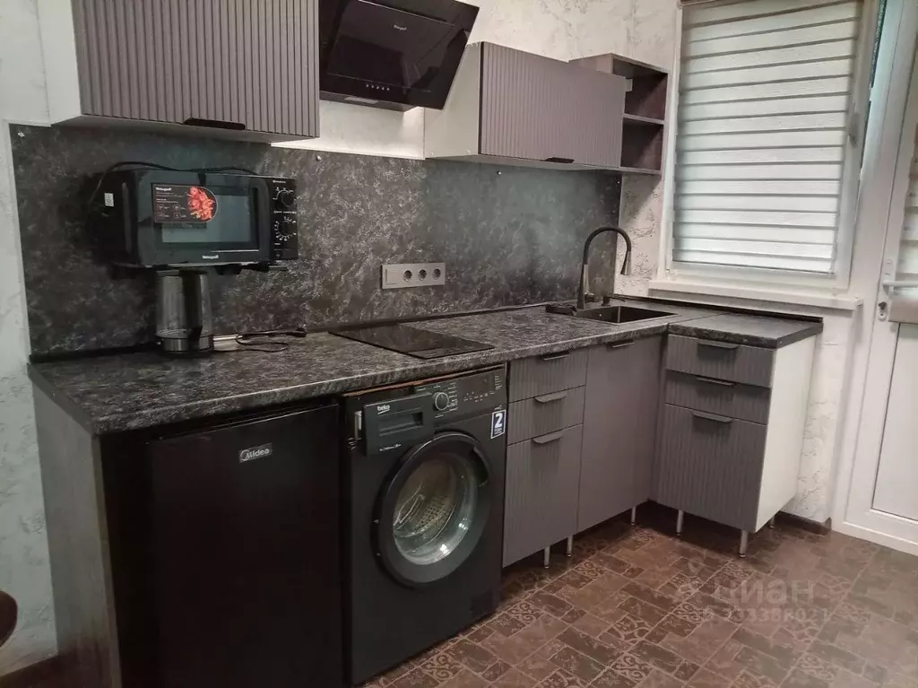 Студия Крым, Ялта ул. Спендиарова, 2 (30.0 м) - Фото 1