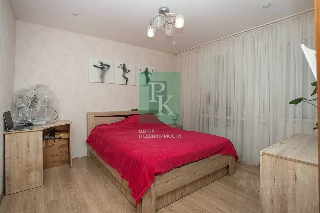 4-к кв. Севастополь ул. Громова, 62 (82.0 м) - Фото 1