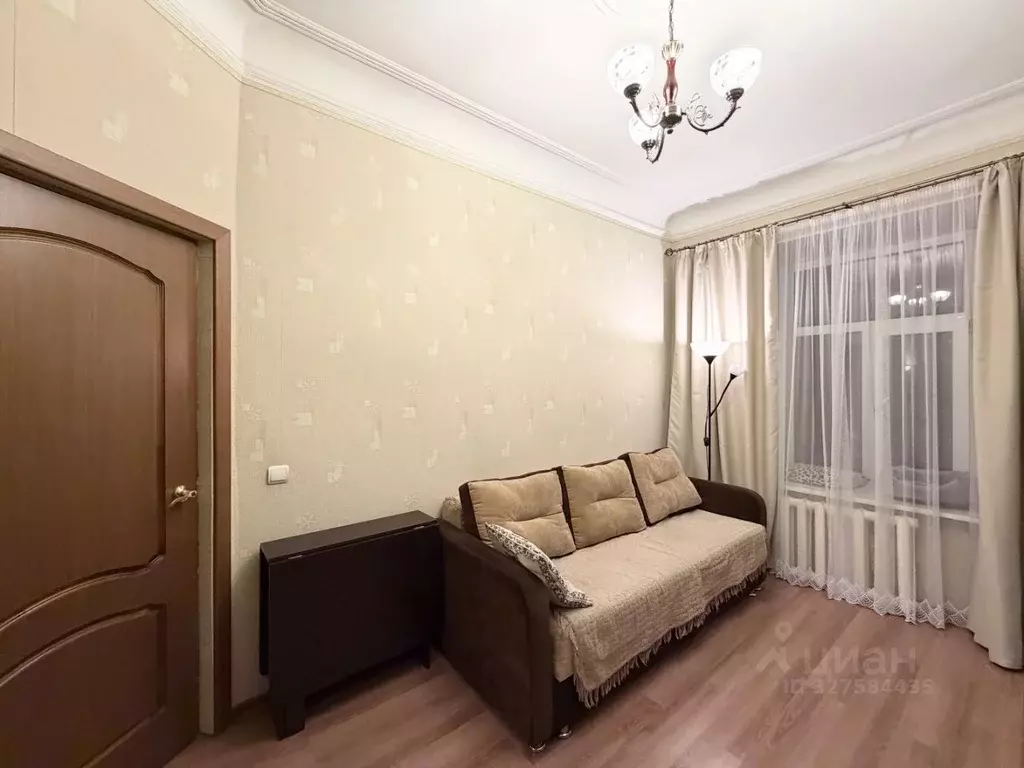 3-к кв. Санкт-Петербург наб. Канала Грибоедова, 59 (47.4 м) - Фото 1